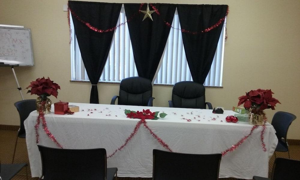 Surestay Studio By Best Western Conroe Downtown Экстерьер фото